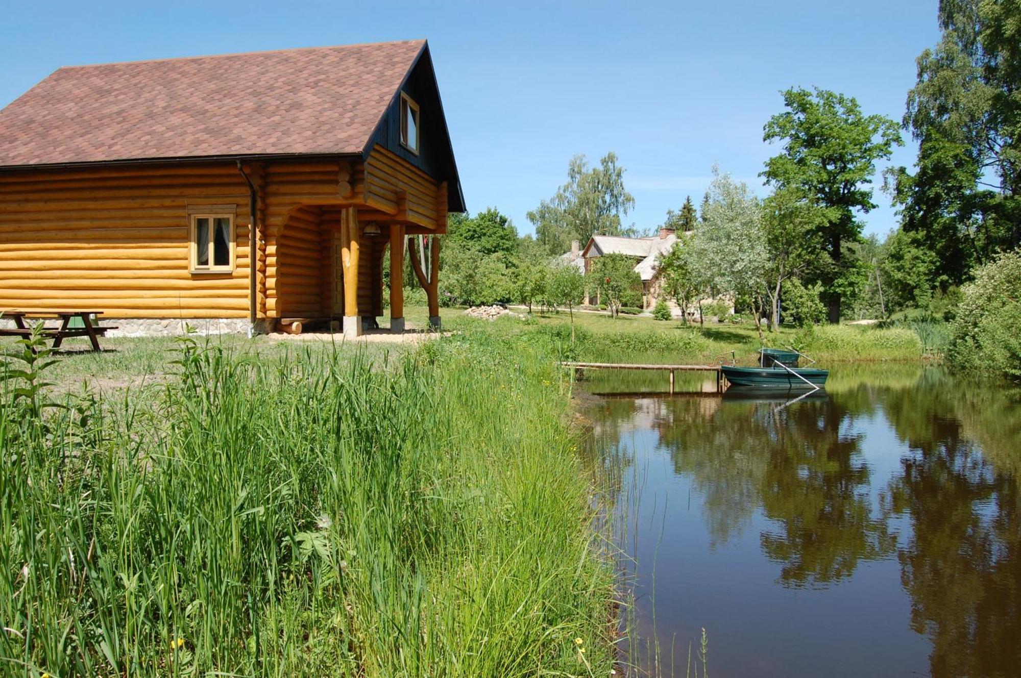 Kucuru Dzirnavas Hotel Lautere Екстериор снимка
