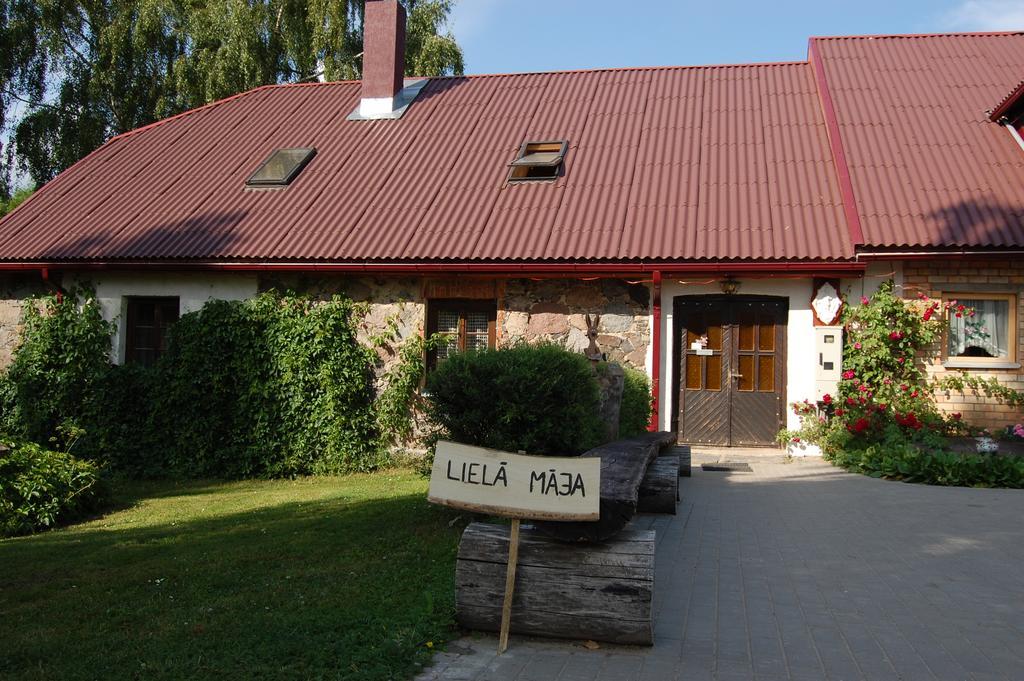 Kucuru Dzirnavas Hotel Lautere Екстериор снимка